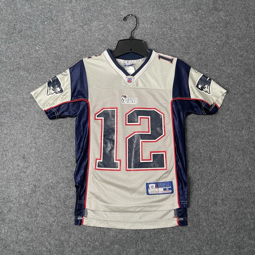 Tom Brady #12 New England Patriots Football Jersey NFL Reebok Youth Small Silver